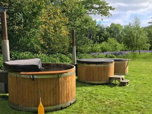 Glastonbury festival hot tubs